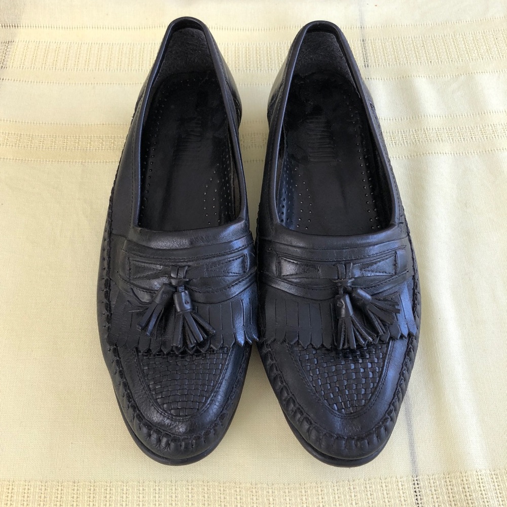 Giovanni Black Dress Shoes